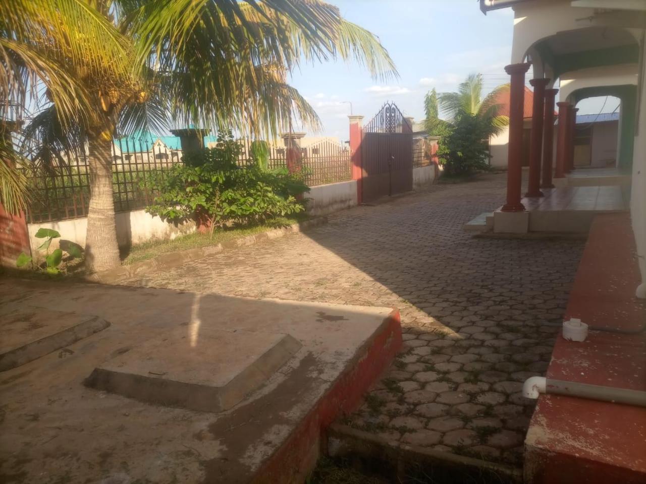 Temaya Cottage Lodge Tamale Exterior photo